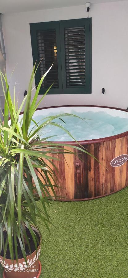 Villa Angie Old Town With Jacuzzi 斯普利特 外观 照片