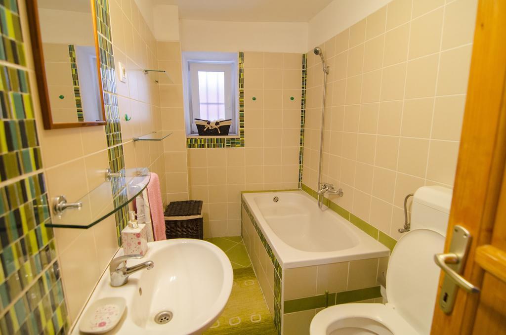 Villa Angie Old Town With Jacuzzi 斯普利特 外观 照片