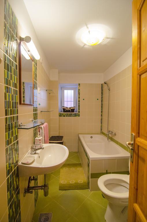Villa Angie Old Town With Jacuzzi 斯普利特 外观 照片